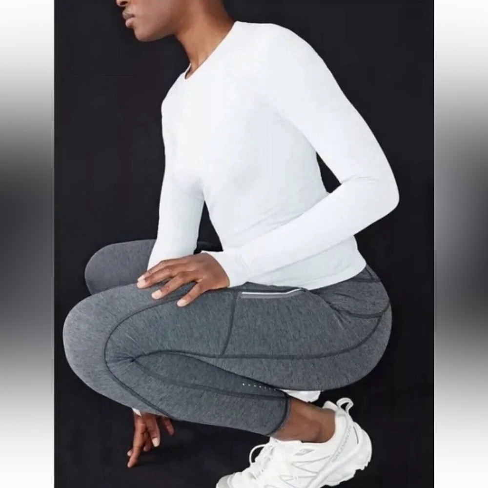 Athleta Rainier Heather Tight Grey Heather Legging Zip Up Pockets Reflective NWT - Picture 2 of 16